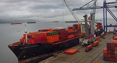 Kocaeli'de gemi kazası sonrası kapatılan rıhtım yeniden açıldı