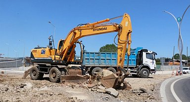 Kocaeli'de Yeşilova-Solaklar Kavşağı'nda çevre düzenlenmesi