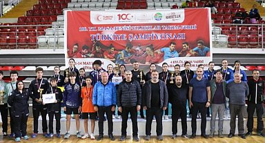 Kocasinan'ın yıldızları Türkiye Şampiyonu oldu