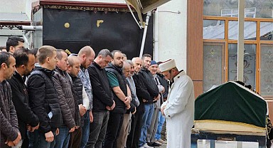 Kuzeni tarafından vurulan 9 yaşındaki Miraç son yolculuğuna uğurlandı