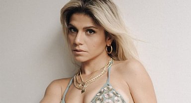 Melis Kar 'Vur Pençeyi Kupaya' diyor