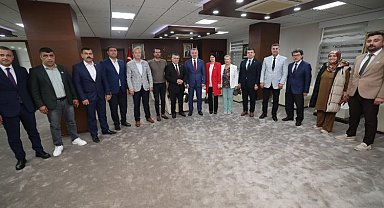 "Milletin emanetini en güzel şekilde taşıyoruz"