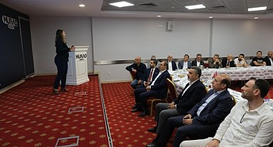 MÜSİAD Üyelerine Finansal Okur Yazarlık Eğitimi