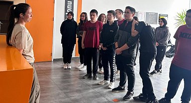 Nilüfer Belediyesi'nden öğrencilere simülatörlü eğitim