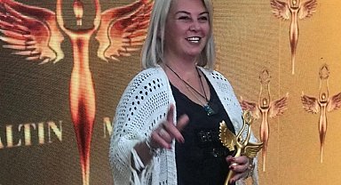 Rezzan Ogül Yıldız başarılı çalışmaları için ödül aldı!
