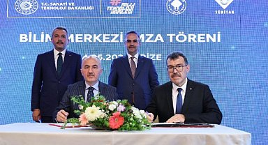 Rize'de imzalar atıldı
