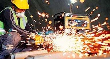 Sanayide çarklar dönüyor!