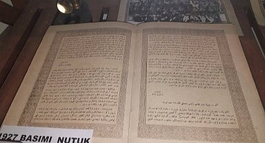 Tarihi 'Nutuk' Bursa'da sergileniyor