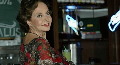 Usta oyuncu hayatını kaybetti!