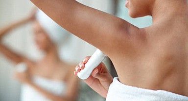 Yaz aylarında sık kullanılan deodorant ve roll-on kansere yol açar mı?