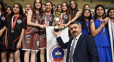 Yıldırım'da Okul Sporları İlçe Şenlikleri tamamlandı
