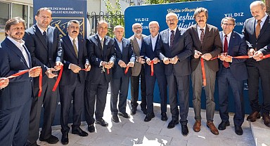 Yıldız Holding’in “Tarihin Akışında Meşhur Hattatlar” sergisi Bursa’da ziyarete açıldı