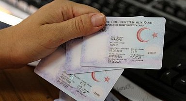 6 milyon kişi eski kimlik kartını kullanıyor