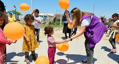 Adana Büyükşehir çocuk işçiliğine karşı