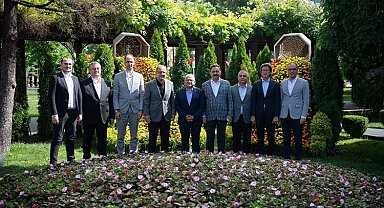 Bakan Özhaseki ve Başkan Büyükkılıç'tan Büyükşehir'de "Kentsel Dönüşüm" zirvesi