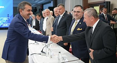 Bakan Tekin, eğitim sendikalarıyla buluştu