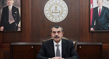 Bakan Tekin'den şehit öğretmen Aybüke için anma