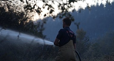 Balıkesir itfaiyesi yangına hızlıca müdahale etti