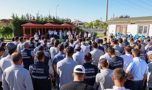 Başkan Pekyatırmacı personel ile bayramlaştı