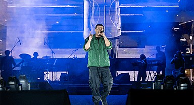 Bursa Kültür Yolu Festivali’nde Norm Ender’den muhteşem performans