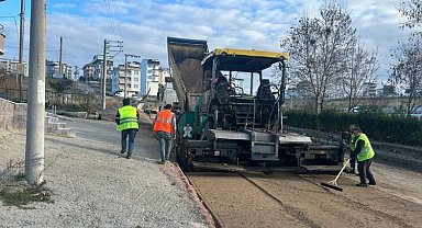 Çayırova Millet Bahçesi'nin çevre yolları asfaltlanıyor