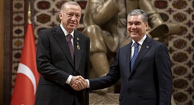 Cumhurbaşkanı Erdoğan, Berdimuhammedov ile görüştü