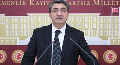 Ekmen: “Özel yurt, özel okul ve özel üniversite ücretlerindeki fahiş fiyat artışlarının önüne geçin”