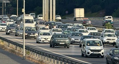 İstanbul'dan çıkışlar durma noktasına geldi