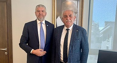 İYİ Parti'li Özhan Öztürk'e Genel Merkez'de görev