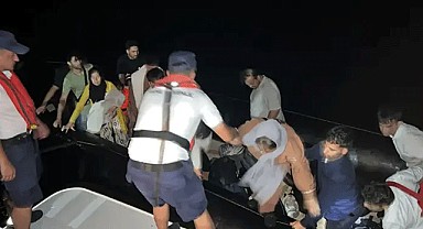 İzmir Çeşme'de 59 kaçak göçmen yakalandı