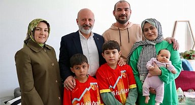 Kayseri Kocasinan'dan bebeklere 'hoş geldin' hediyesi