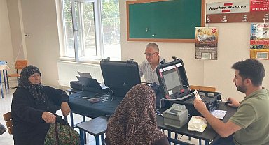 Keşan'da 9439 kişiden 1625 kişi kimliklerini yeniledi
