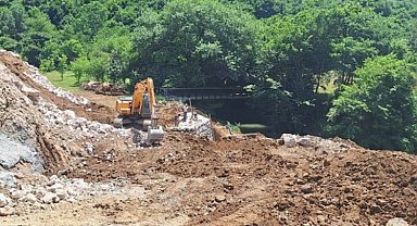 Kocaeli'nde Duraklı-Alihocalar köprüsü yapımı devam ediyor