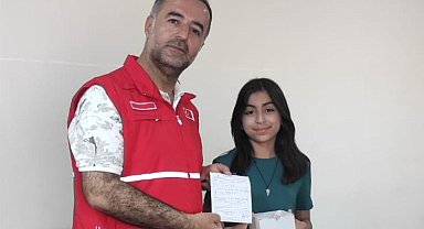 Kumbarasında biriktirdiği parasını Filistinli kardeşlerine bağışladı 