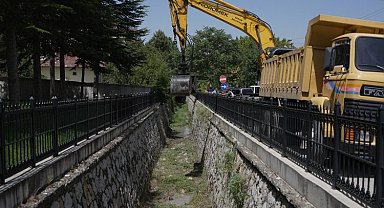 Melikgazi Deresinde hummalı çalışma