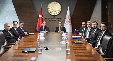 Milletvekili Prof. Dr. Vahit Kirişçi, Bakan Kacır'ı ziyaret etti