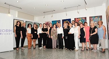 Norm Sanat Galerisi'nde yıl sonu sergisi açıldı