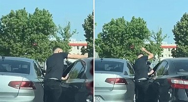 Önünü kestiği otomobil sürücüsüne bıçakla saldırdı
