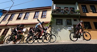 Pedallar Mysia Yolları'nın eşsiz doğasında çevrildi