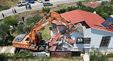 Seferihisar Belediye Başkanı'ndan tartışmalı yıkım kararı