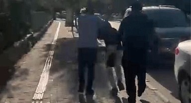 Uyuşturucu satıcısı uyurken yakalandı