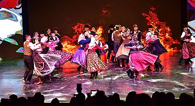 Altın Karagöz’ün renkleri Bursa’yı sardı