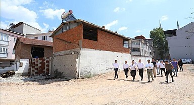 Atıl Alanlar Yıkılarak Yeni Ulaşım Ağı Oluşturuluyor