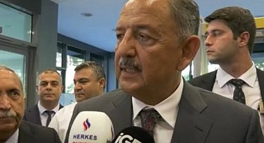 Bakan Özhaseki görevinden istifa etti