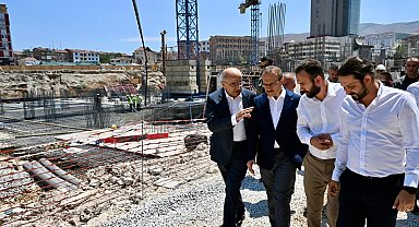 Başkan Sami Er konutlarını inceledi