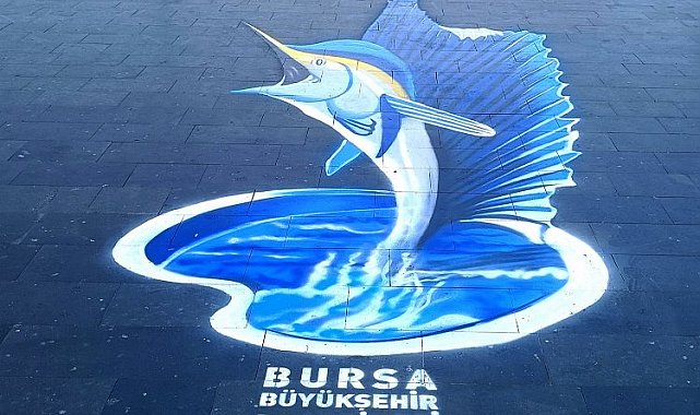 Bursa caddeleri 3 boyutlu resimlerle buluşuyor