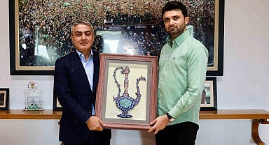 Bursa Gençlik ve Spor İl Müdüründen Bursaspor'a ziyaret