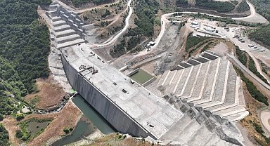 Bursa Karacabey'deki Gölecik Barajı şekilleniyor