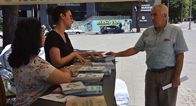 Bursa Yıldırım'da eski kitaplar değerleniyor