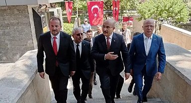Bursa'da 15 Temmuz şehitleri Pınarbaşı Şehitliği'nde anıldı